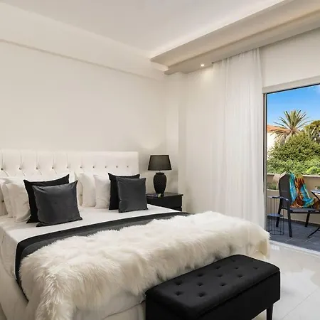 201m2 Velvet Senses *