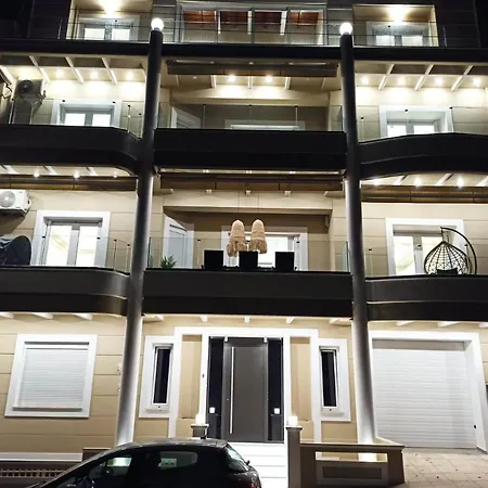 201m2 Velvet Senses Apartment